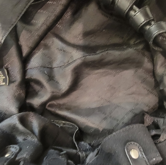 BCBG wool handbag - Picture 2 of 4